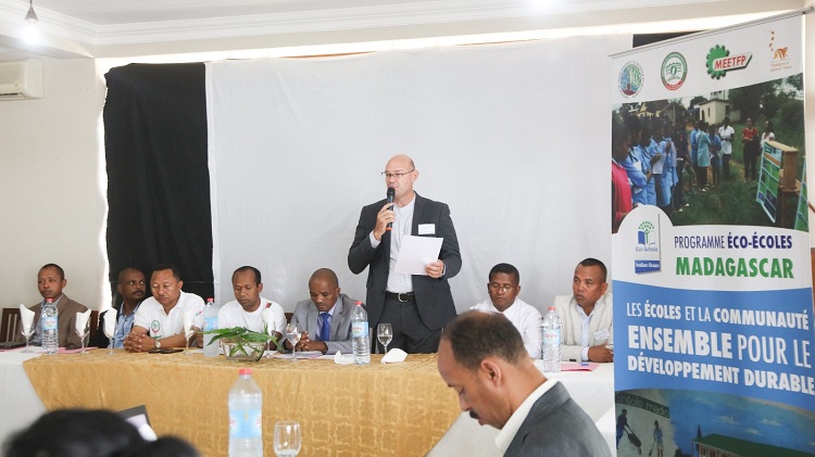 image Education régionale / Le comité national célèbre les réalisations du programme Eco-Schools océan Indien